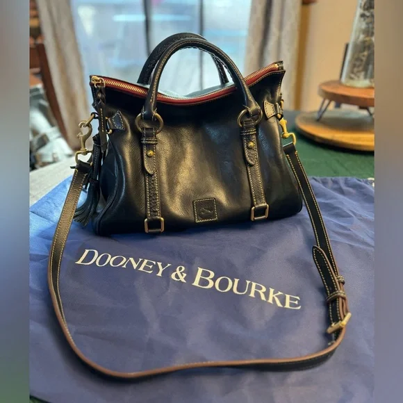 NWOT Dooney & Bourke Navy Florentine Leather Large Satchel - Picture 2 of 16